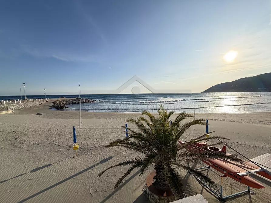 Immagine 47 di Trilocale in vendita  in Sant'Ambrogio 30 a Andora