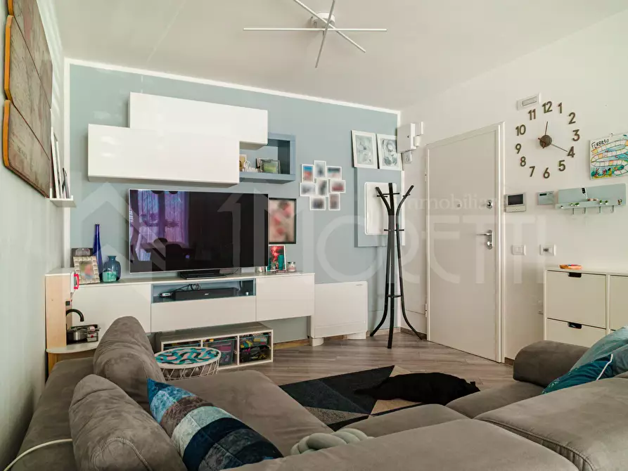 Immagine 8 di Trilocale in vendita  in Via Lazzara Giovanni a Livorno