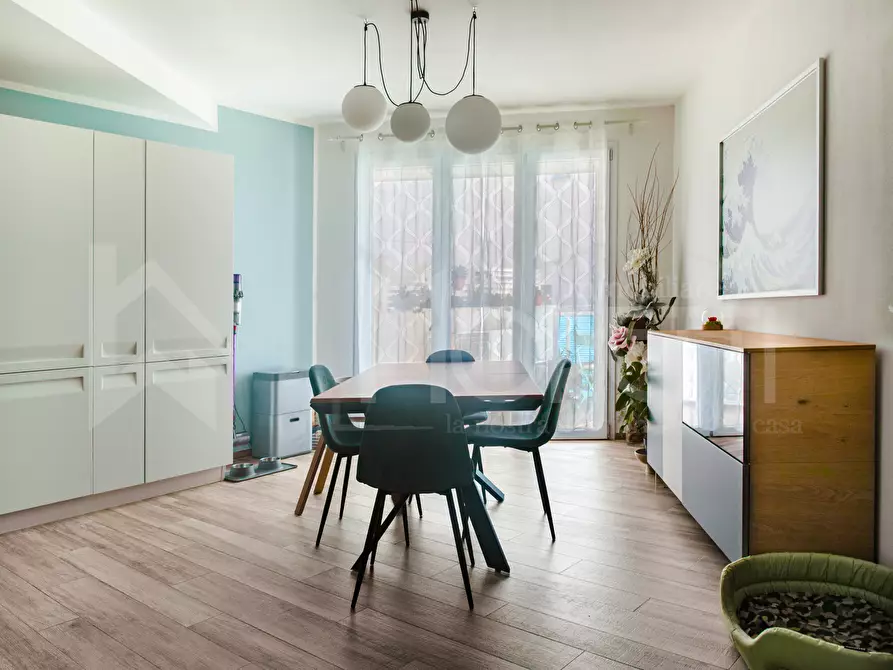 Immagine 18 di Trilocale in vendita  in Via Lazzara Giovanni a Livorno