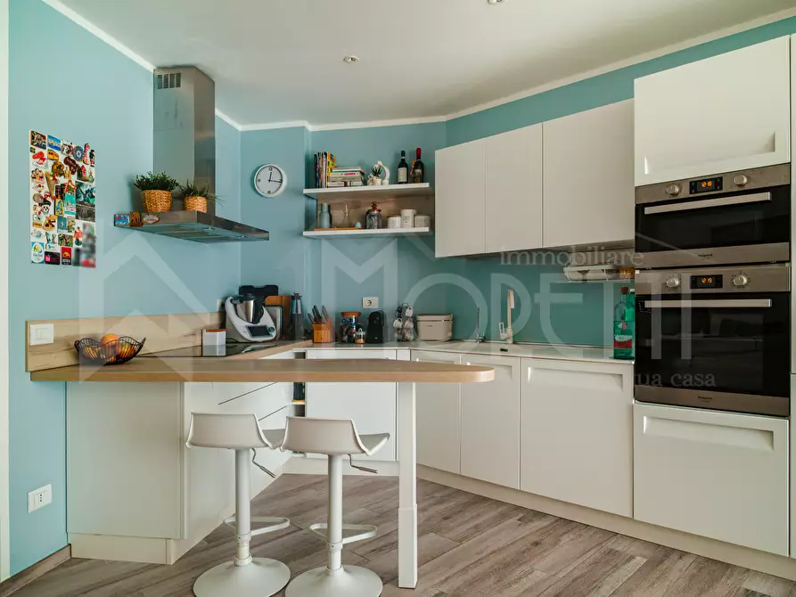 Immagine 13 di Trilocale in vendita  in Via Lazzara Giovanni a Livorno