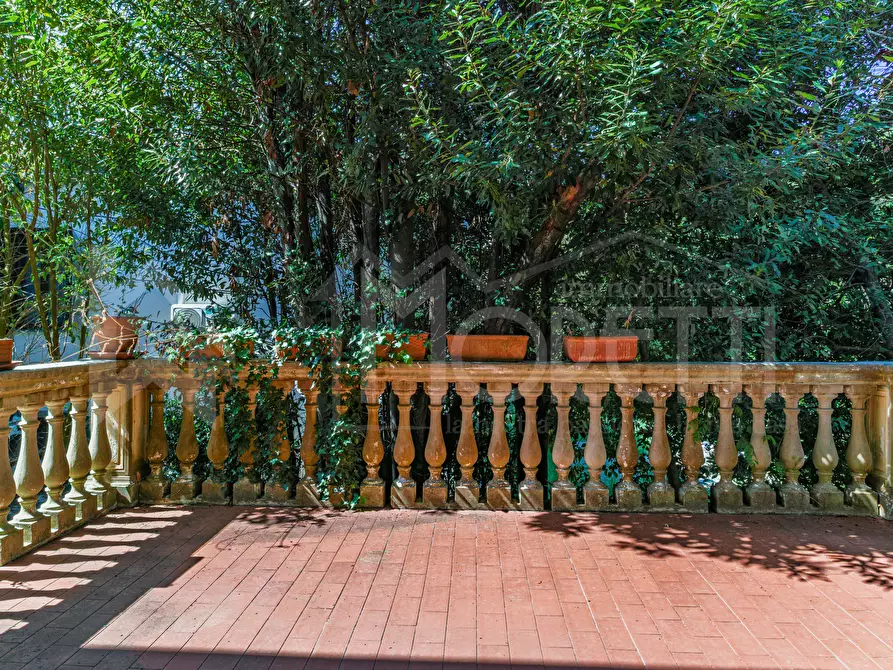 Immagine 21 di Villa in vendita  in Via Parrana San Martino a Collesalvetti