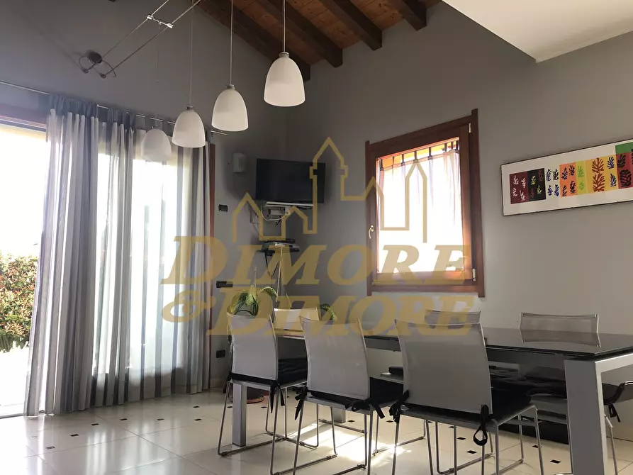 Immagine 2 di Casa indipendente in vendita  in Via Pezza a Mesenzana