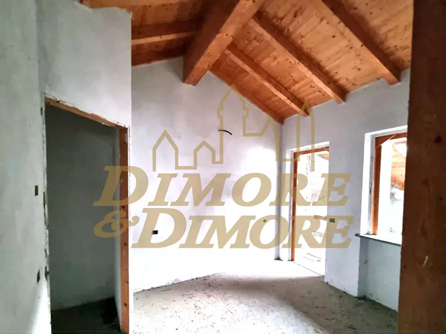 Immagine 6 di Rustico / casale in vendita  a Brovello-Carpugnino