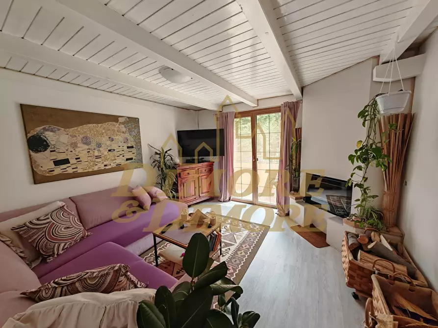 Immagine 11 di Casa bifamiliare in vendita  a Valle Cannobina