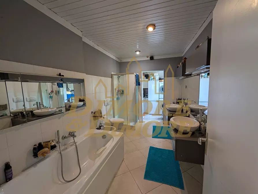 Immagine 20 di Quadrilocale in vendita  in Casali Cuserina 5 a Cannobio