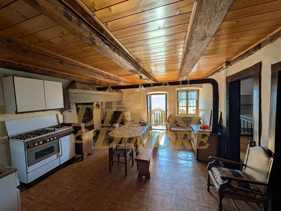 Immagine 1 di Quadrilocale in vendita  a Crevoladossola