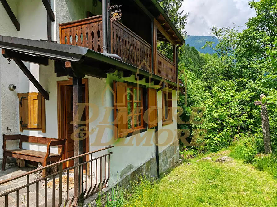 Immagine 2 di Bilocale in vendita  in Via Monterosa 504 a Macugnaga