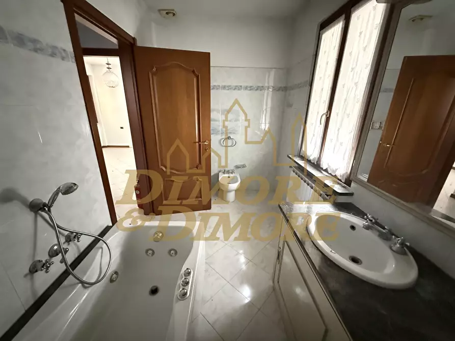 Immagine 24 di Casa bifamiliare in vendita  in Via A. Fraccaroli 43 a Baveno