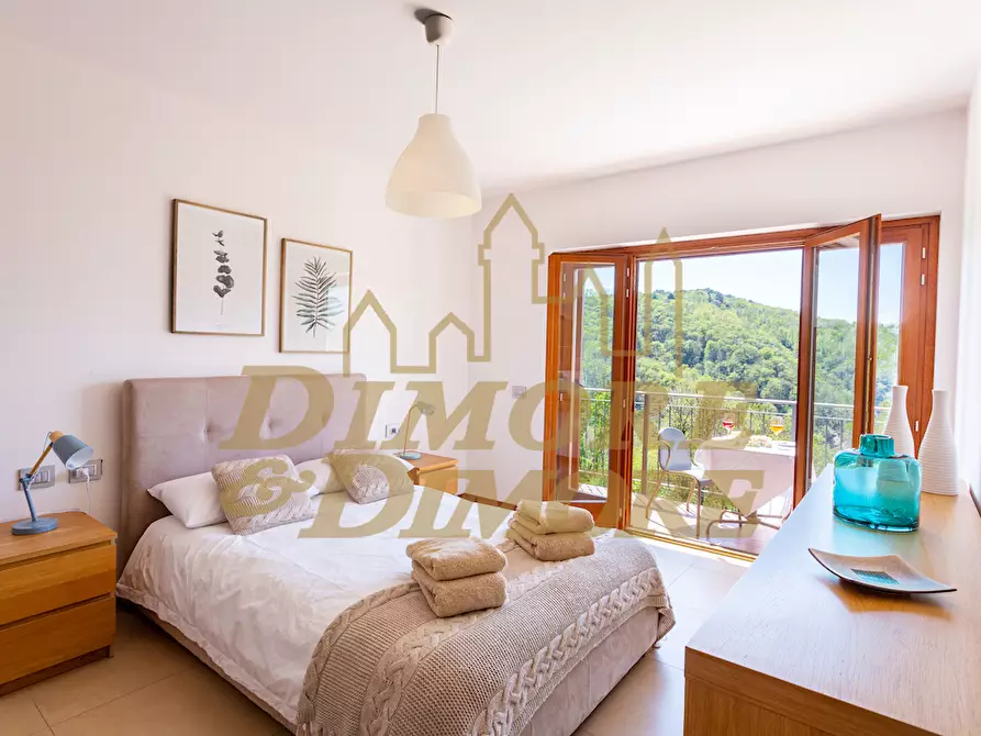 Immagine 7 di Villetta a schiera in vendita  a Luino