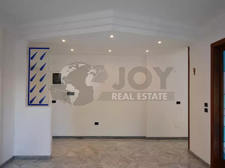 Immagine 42 di Appartamento in vendita  in Viale Aldo Moro 95 a Brindisi