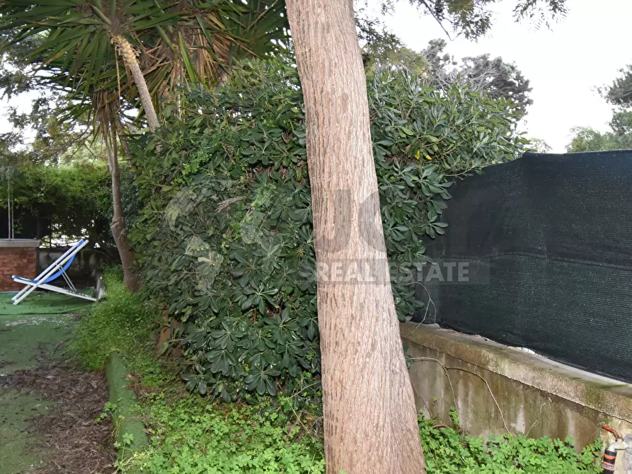 Immagine 31 di Villa in vendita  in Via Pianosa 1 a Lecce