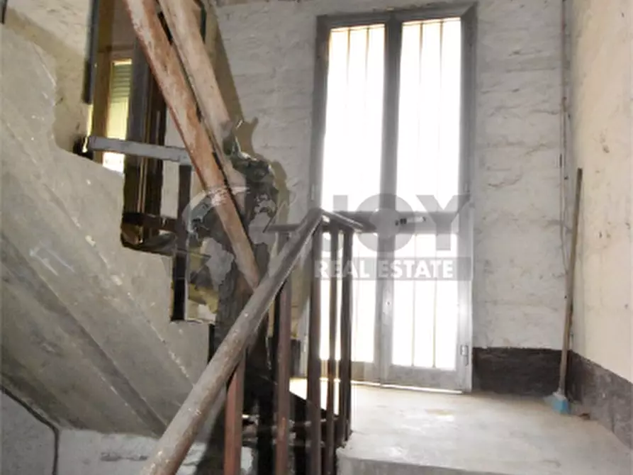 Immagine 49 di Palazzo in vendita  in Via Gorizia 35 a Lecce