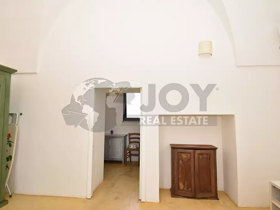 Immagine 38 di Villa in vendita  in Via Carlo Donat Cattin 63 a Specchia