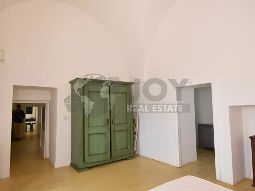 Immagine 34 di Villa in vendita  in Via Carlo Donat Cattin 63 a Specchia