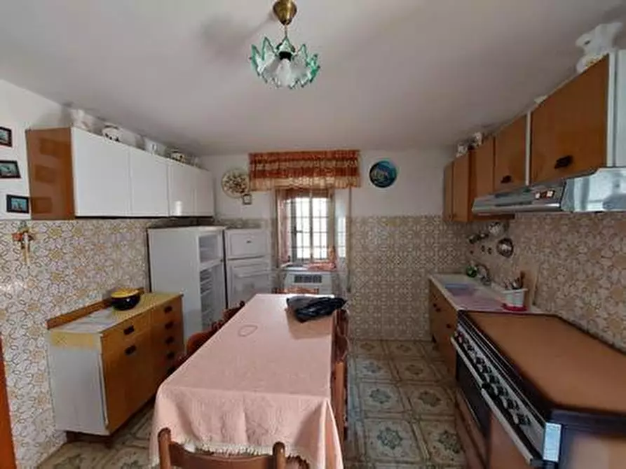 Immagine 20 di Porzione di casa in vendita  in VIA G.CESARE a Civitaluparella