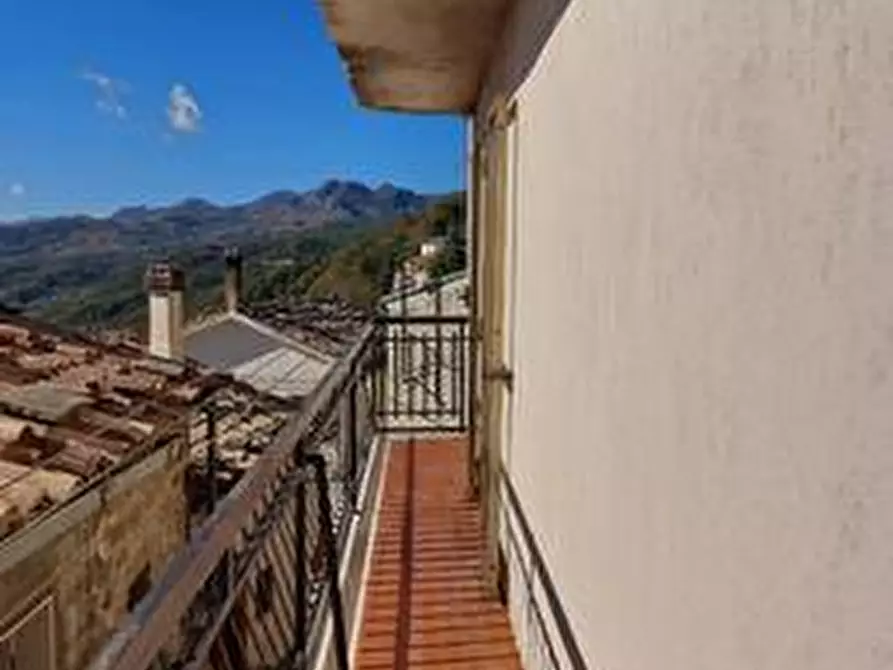 Immagine 15 di Porzione di casa in vendita  in VIA G.CESARE a Civitaluparella