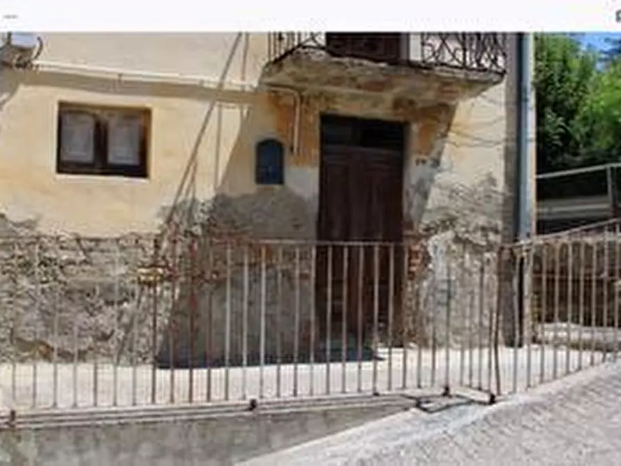 Immagine 30 di Terratetto in vendita  in CONTRADA TORRE MARINO a Lanciano