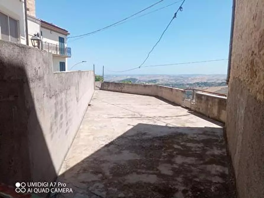 Immagine 17 di Rustico / casale in vendita  in VIA E. SIROLLI a Archi