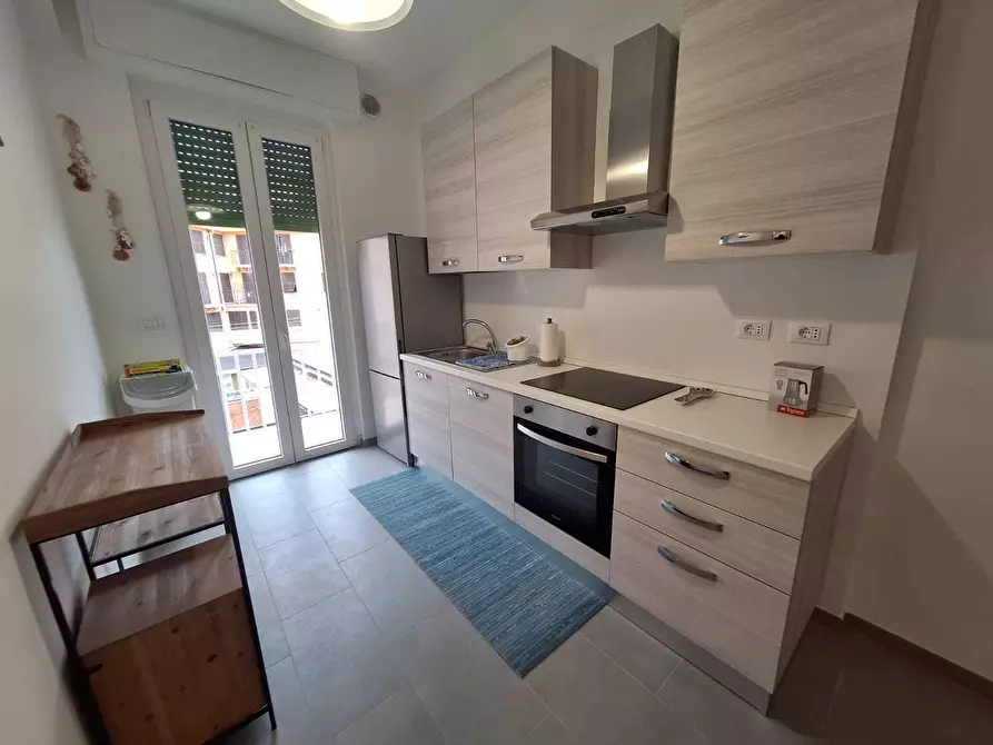 Immagine 1 di Trilocale in affitto  a Alassio