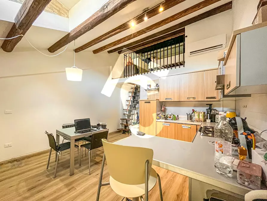 Immagine 1 di Bilocale in affitto  a Jesi