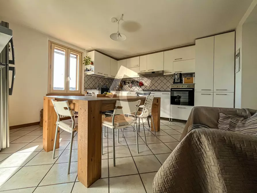 Immagine 19 di Rustico / casale in vendita  a Rosora