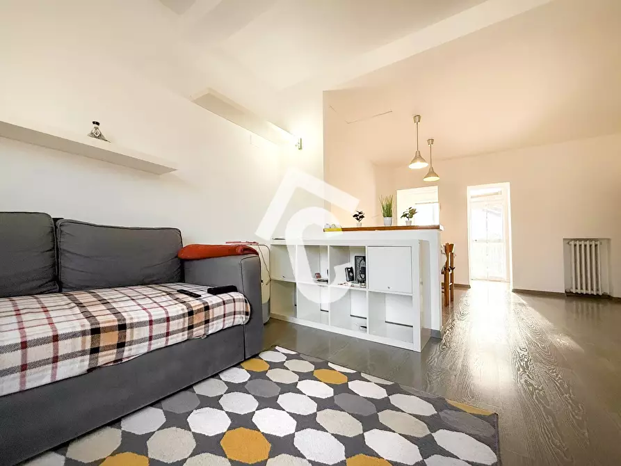 Immagine 1 di Appartamento in vendita  a Jesi