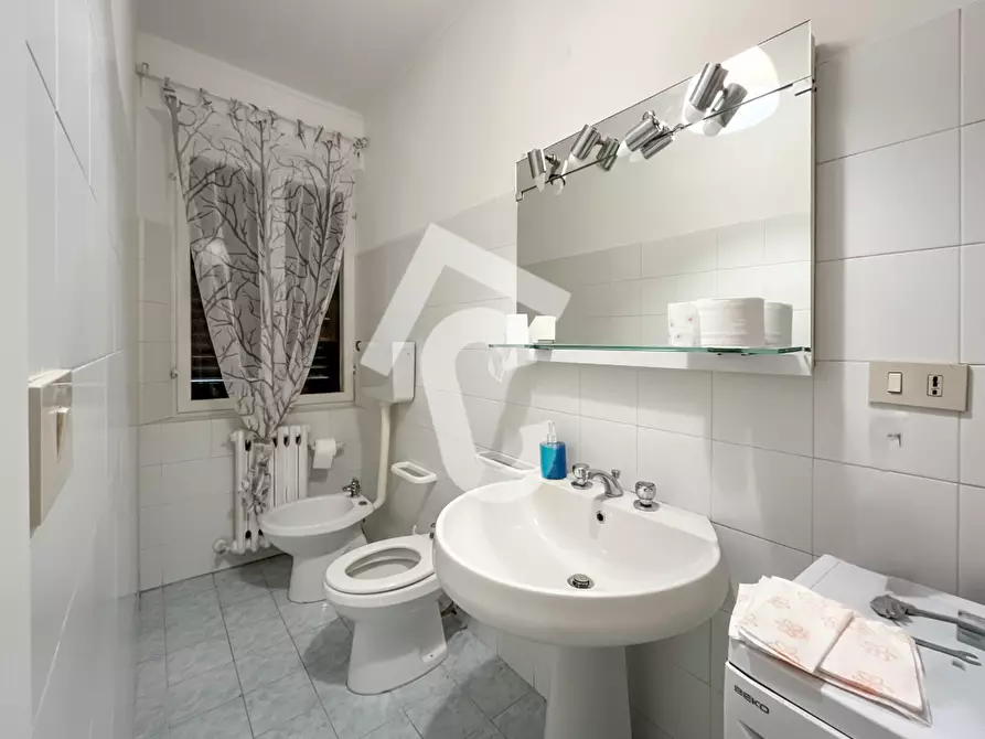 Immagine 8 di Bilocale in affitto  a Jesi