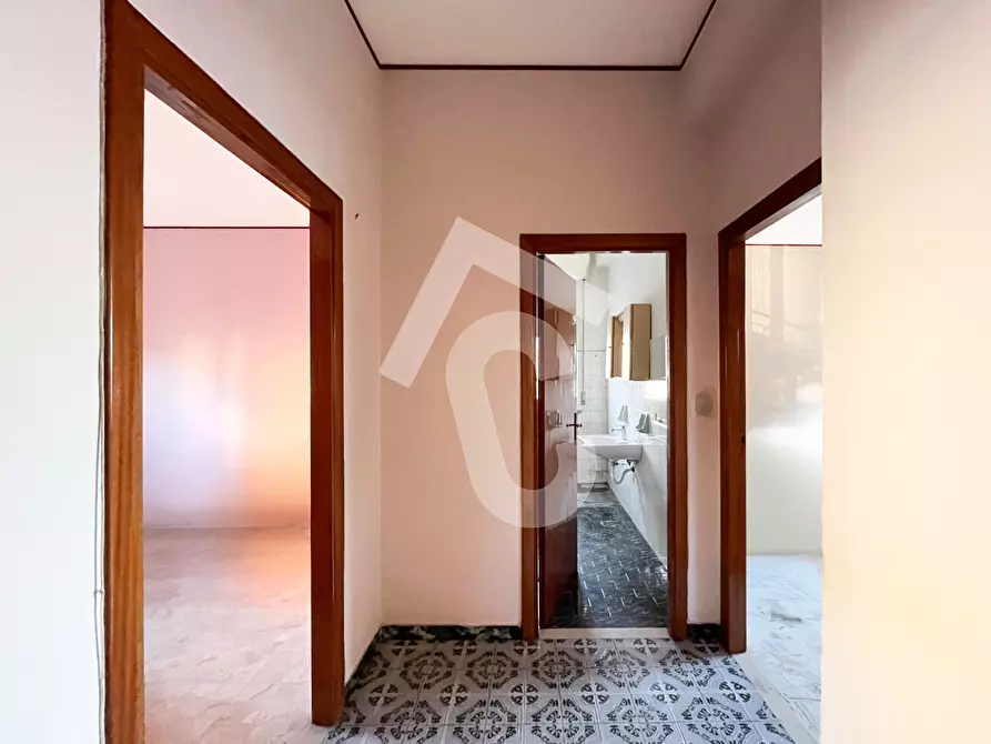 Immagine 9 di Appartamento in vendita  a Jesi