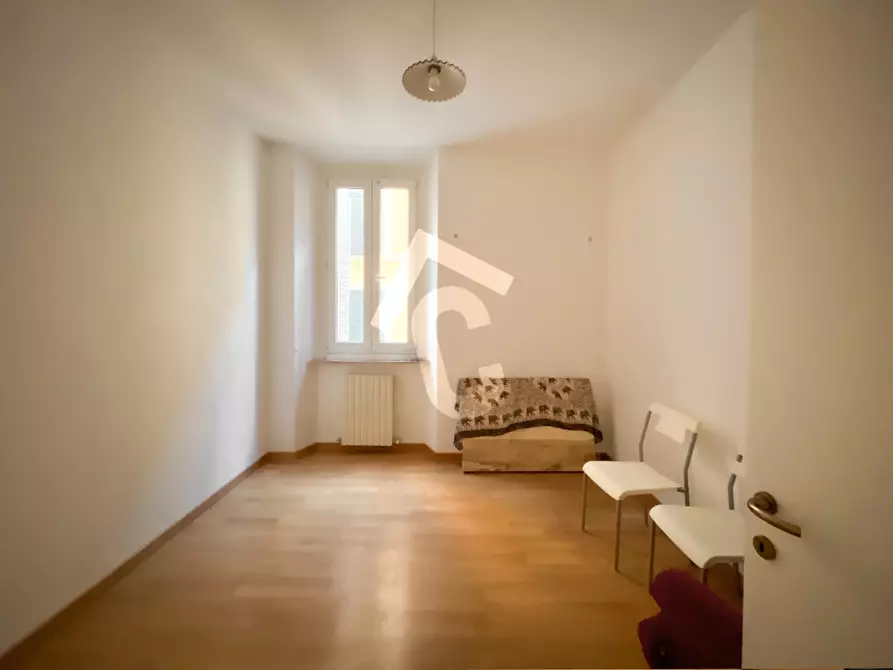 Immagine 8 di Appartamento in affitto  a Jesi