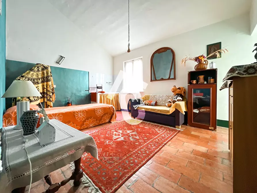Immagine 25 di Rustico / casale in vendita  a Senigallia