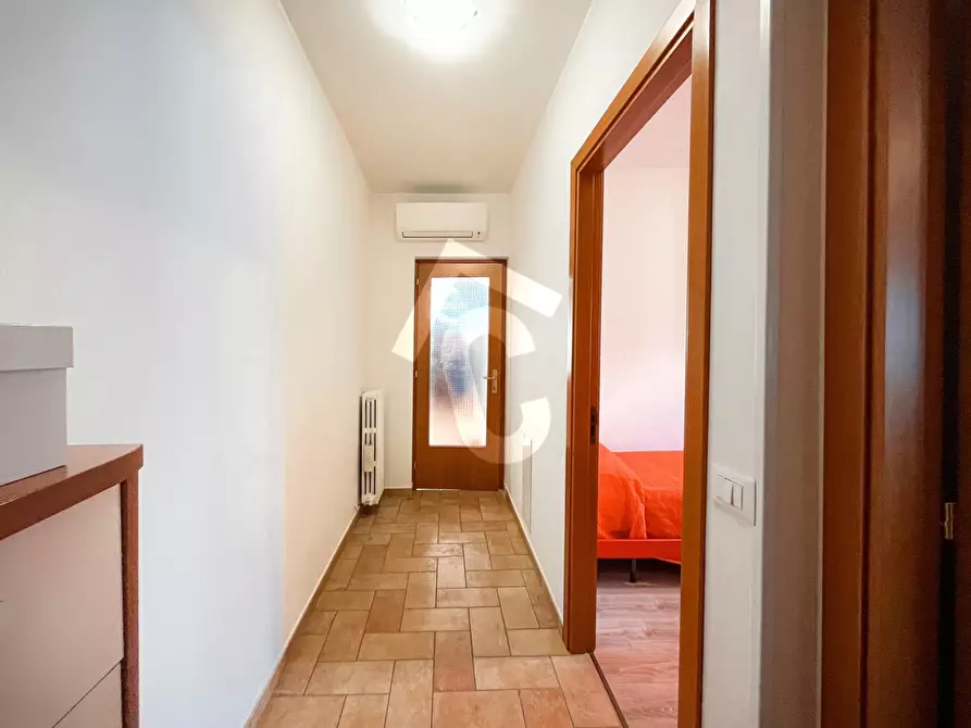 Immagine 10 di Trilocale in vendita  a Jesi