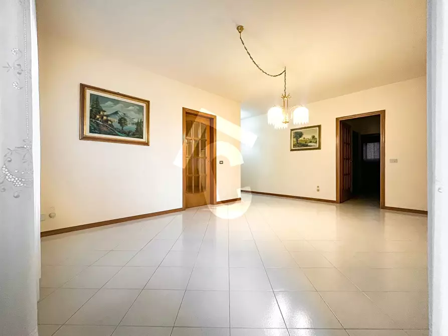 Immagine 6 di Appartamento in vendita  a Jesi