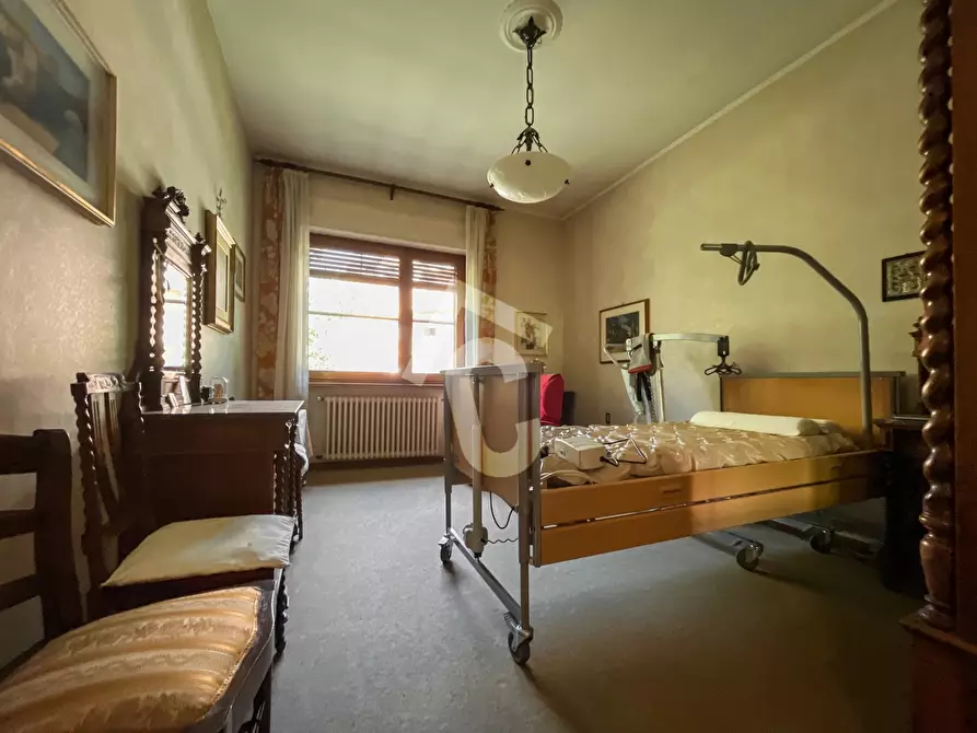 Immagine 34 di Villa in vendita  a Jesi