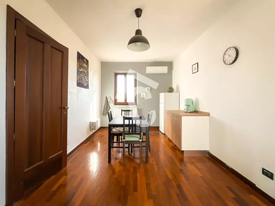 Immagine 17 di Rustico / casale in vendita  a Jesi