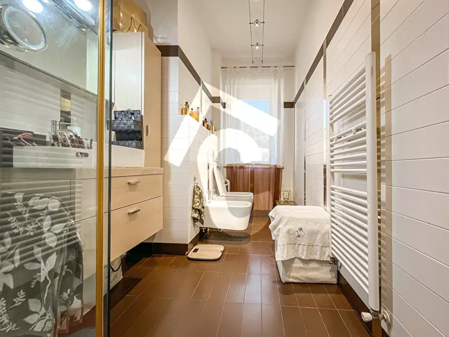 Immagine 11 di Appartamento in vendita  a Jesi