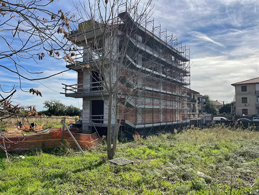 Immagine 24 di Appartamento in vendita  a Tremestieri Etneo