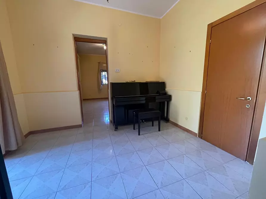 Immagine 10 di Appartamento in vendita  a Tremestieri Etneo