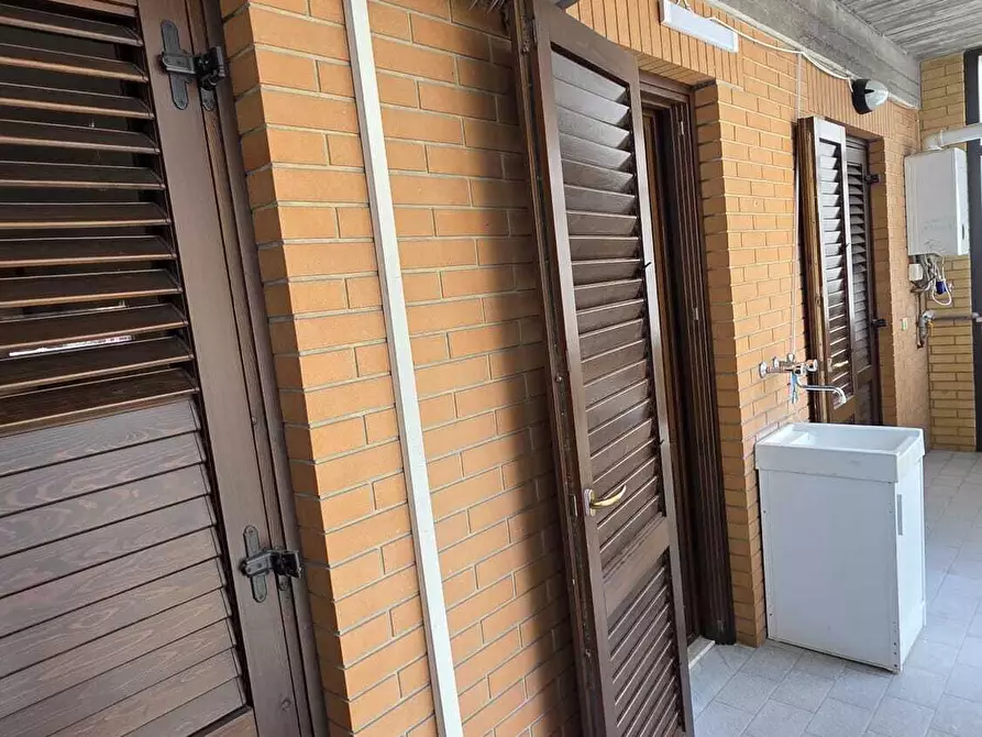 Immagine 26 di Appartamento in vendita  a Tremestieri Etneo