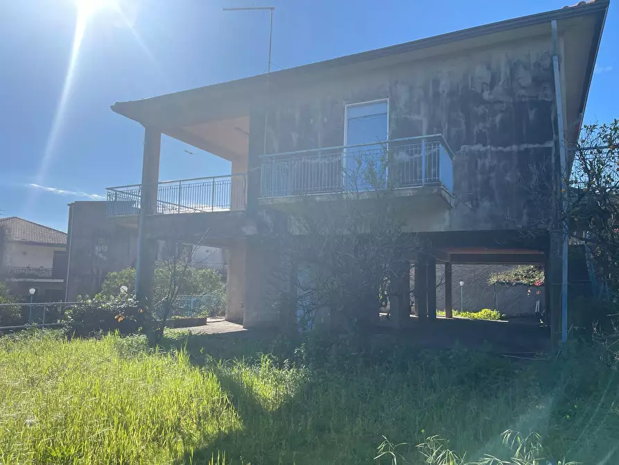 Immagine 4 di Villa in vendita  a Tremestieri Etneo