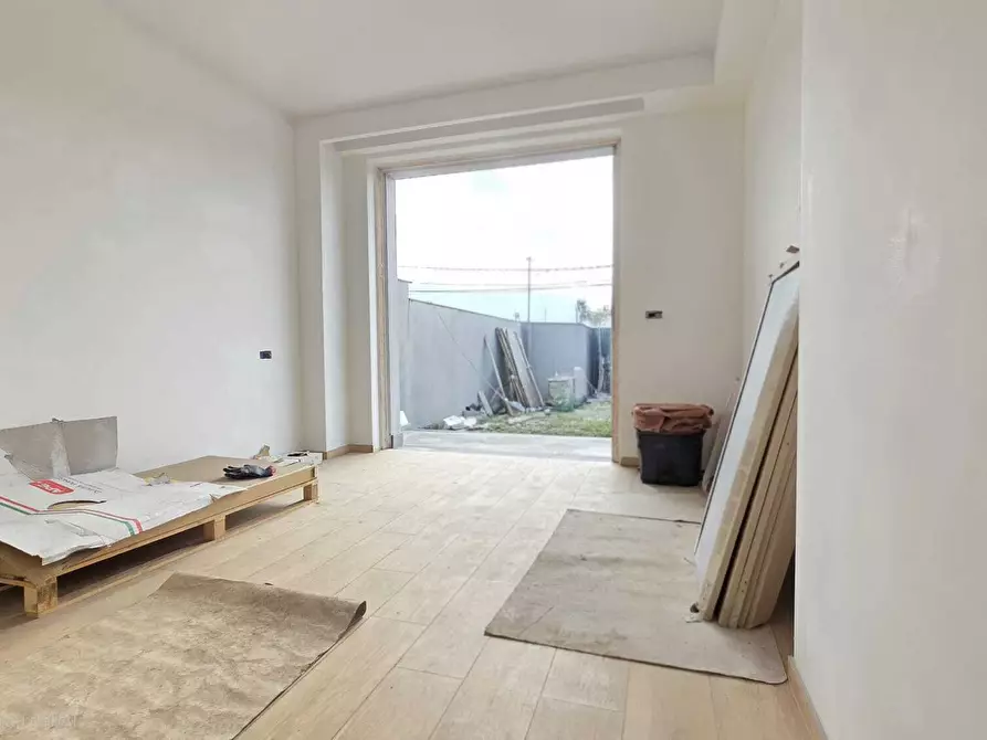 Immagine 7 di Villa in vendita  a Aci Bonaccorsi