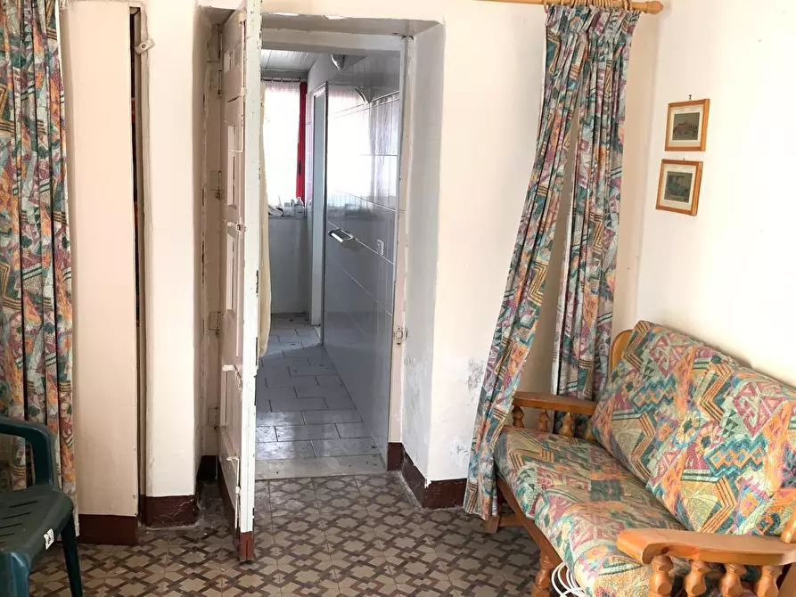 Immagine 10 di Casa indipendente in vendita  a San Giovanni La Punta