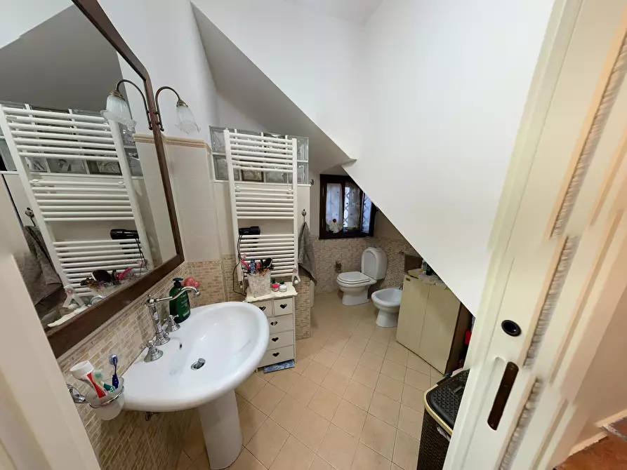 Immagine 19 di Villa in vendita  a Mascalucia