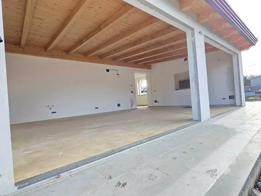 Immagine 3 di Villa in vendita  a Aci Bonaccorsi