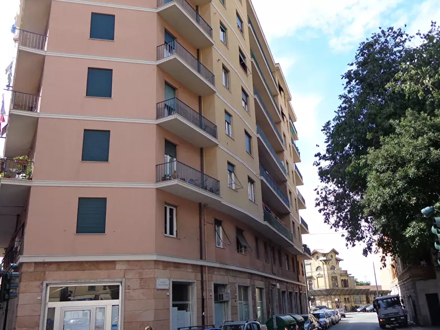 Immagine 10 di Appartamento in vendita  in Piazza Nicolò Barabino 10 a Genova