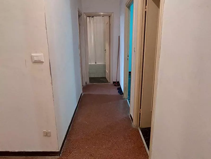 Immagine 9 di Trilocale in vendita  in Via Aurelio Robino a Genova