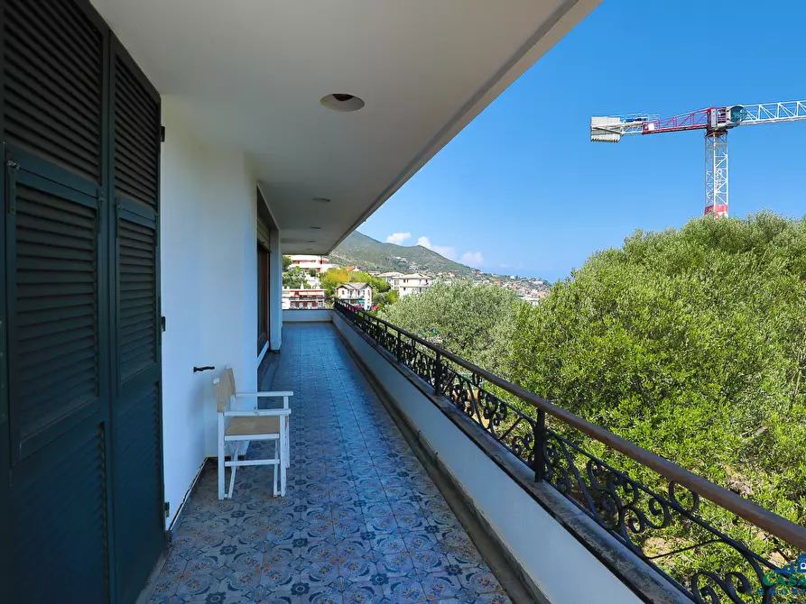 Immagine 58 di Villa in vendita  in Via Livio Canale 72 a Varazze