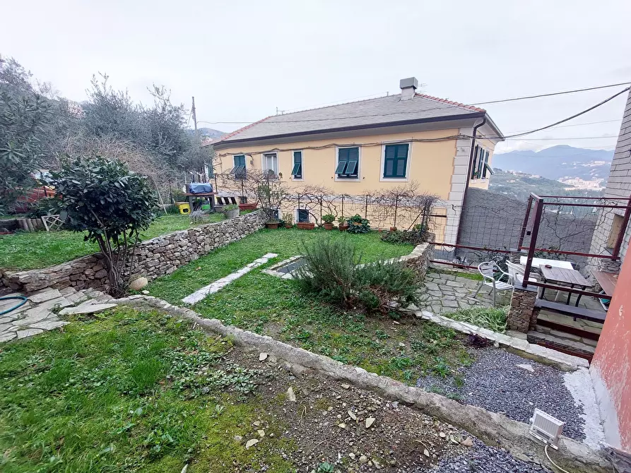 Immagine 27 di Trilocale in vendita  in Via San Pantaleo a Genova