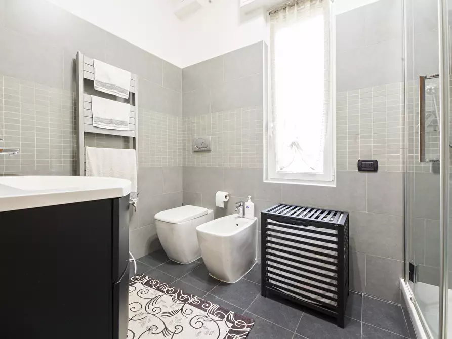 Immagine 12 di Appartamento in vendita  in Via Mantova a Genova