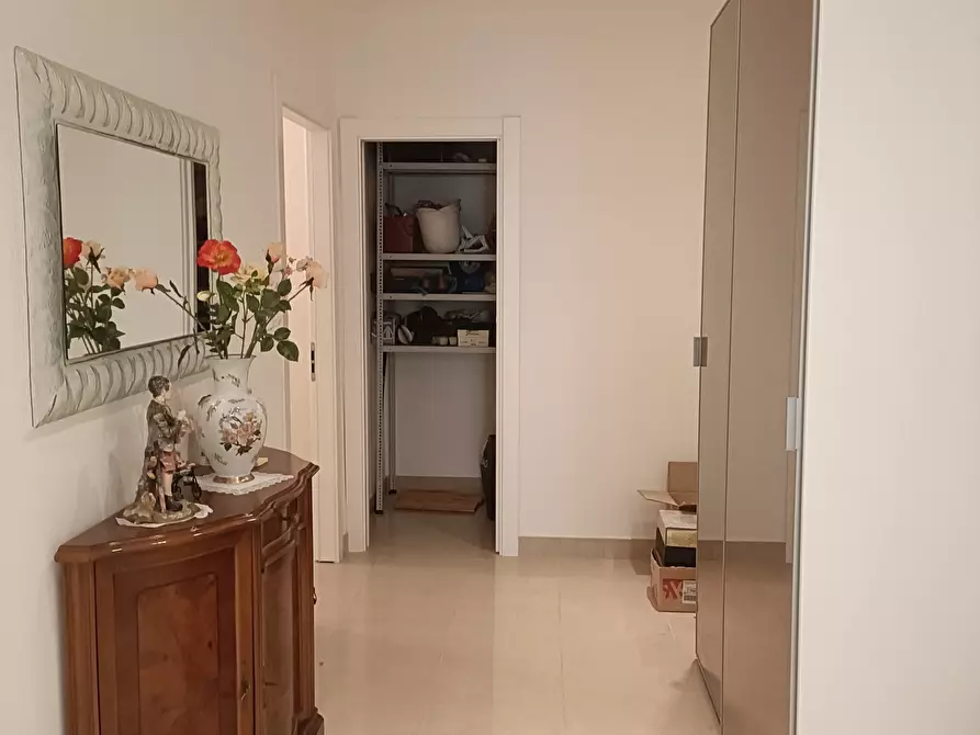 Immagine 48 di Pentalocale in vendita  in Via Paolo Antonio de Cavero 8 a Genova