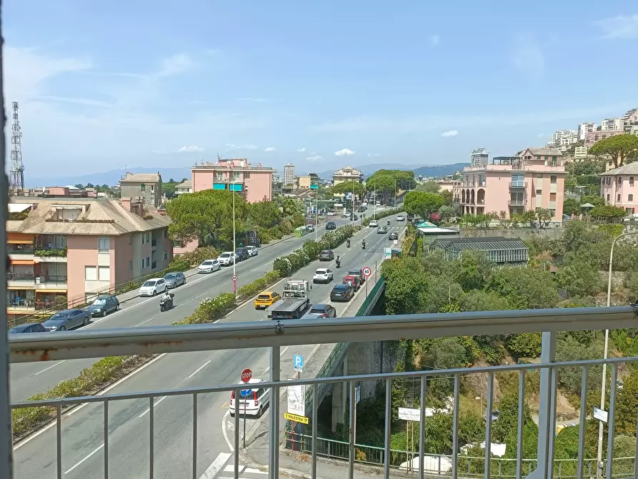 Immagine 15 di Trilocale in vendita  in Corso Europa 1334 a Genova